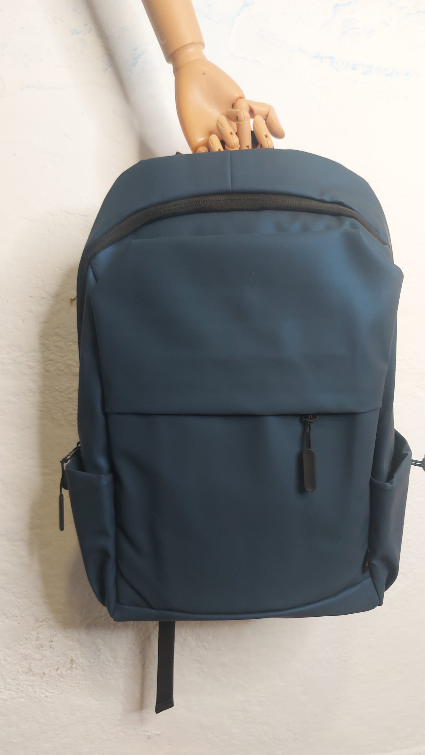 mochila azul ordenador