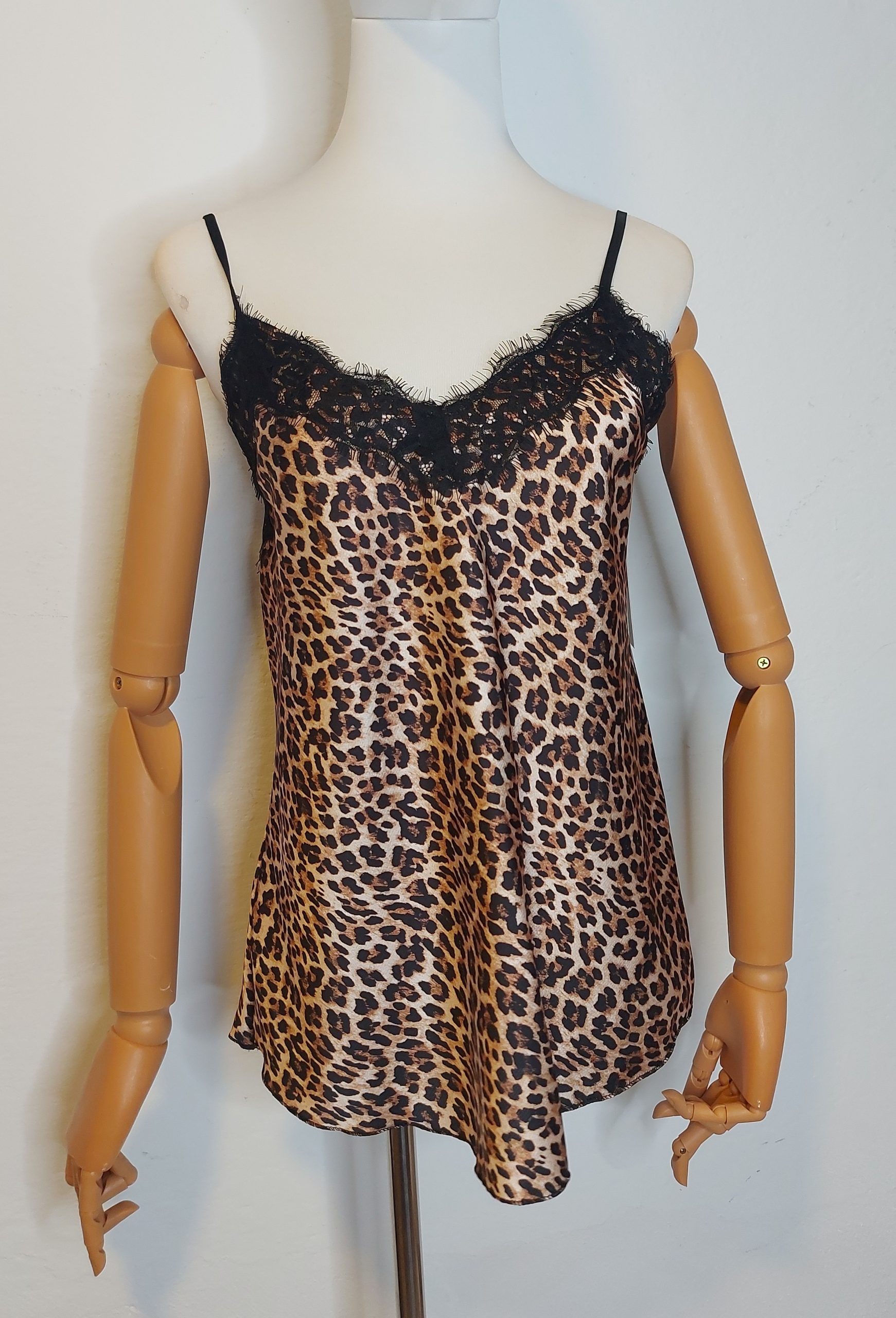 Camiseta tirantes leopardo