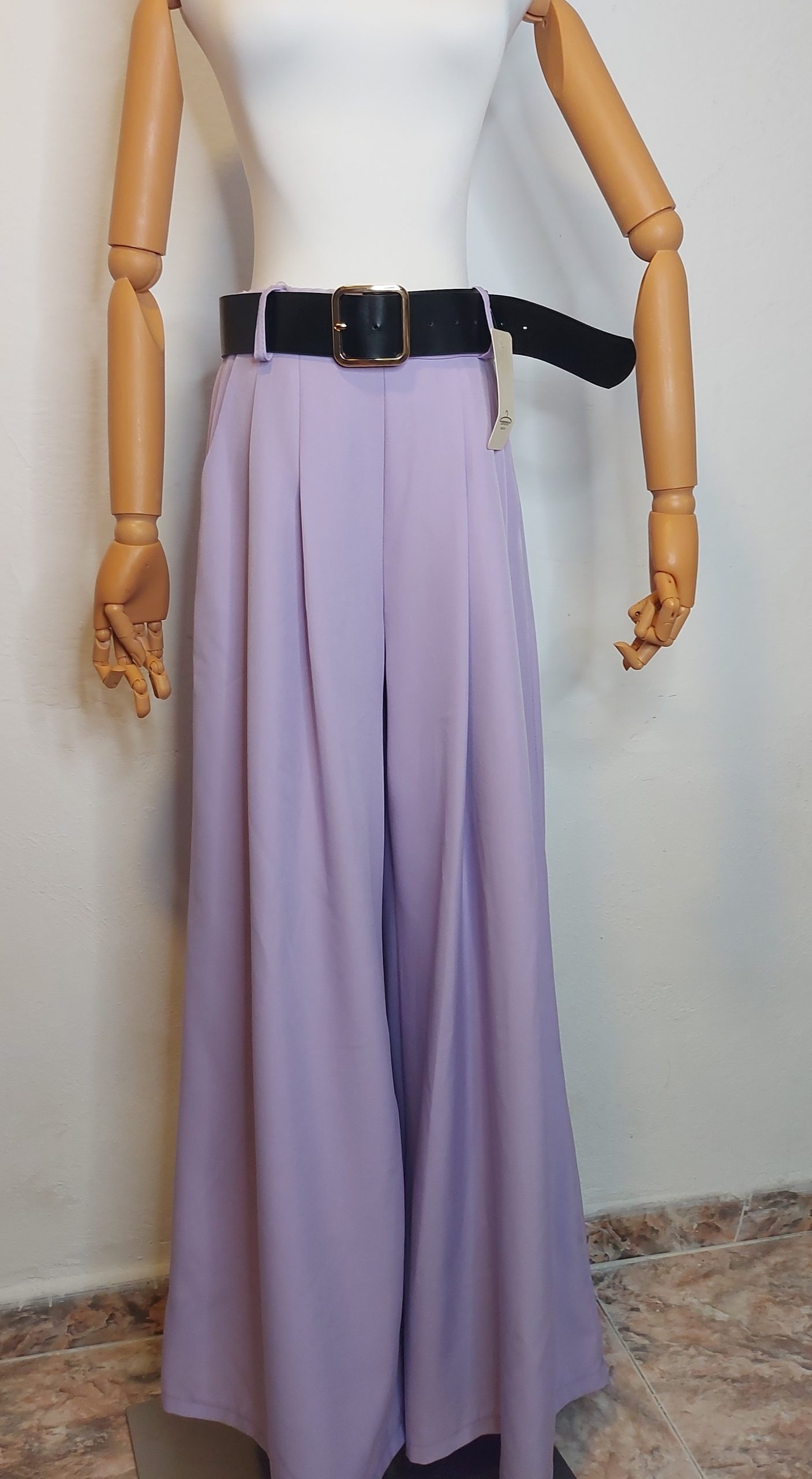 Pantalón ancho lila