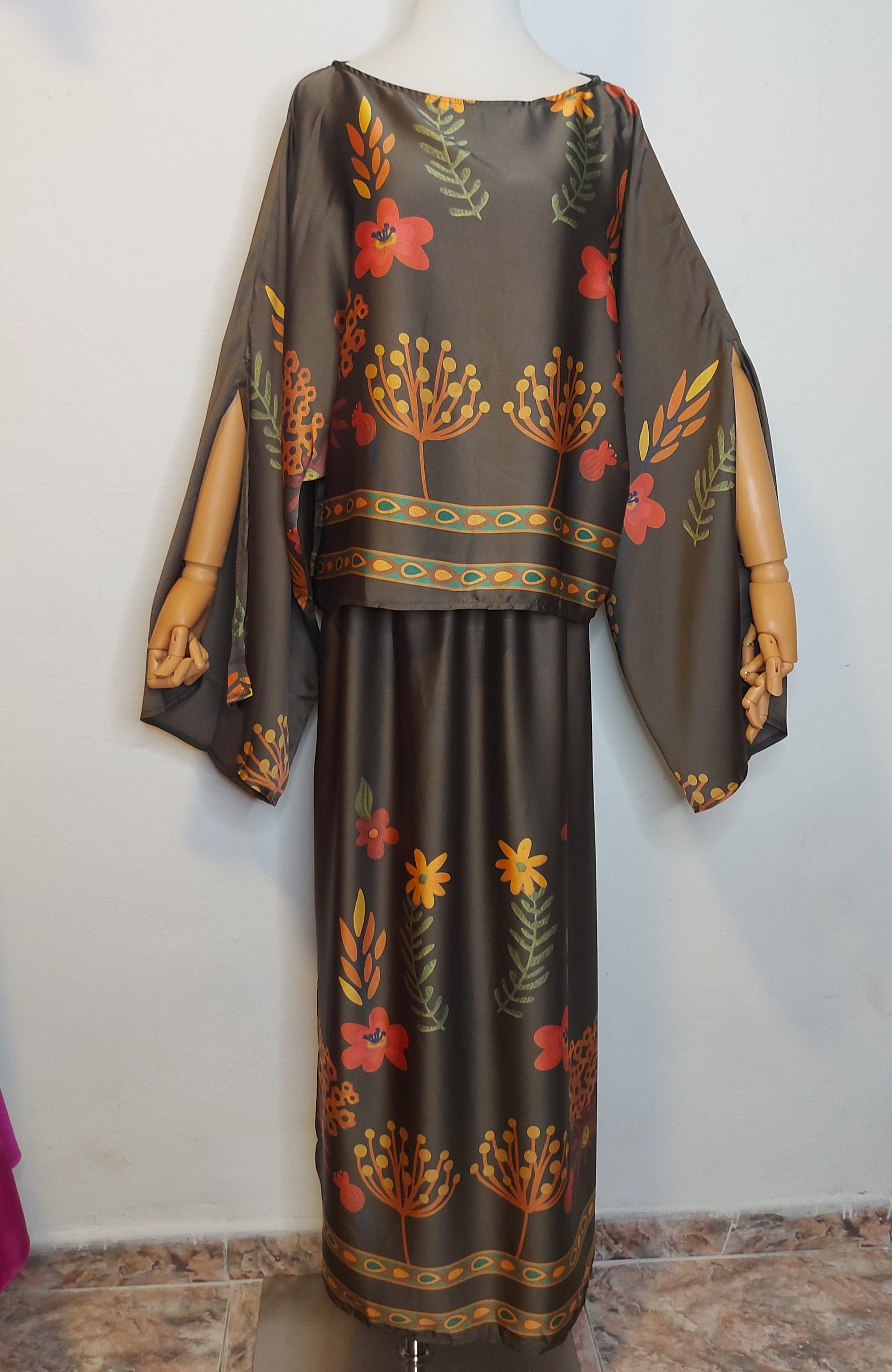 Conjunto falda y blusa flor