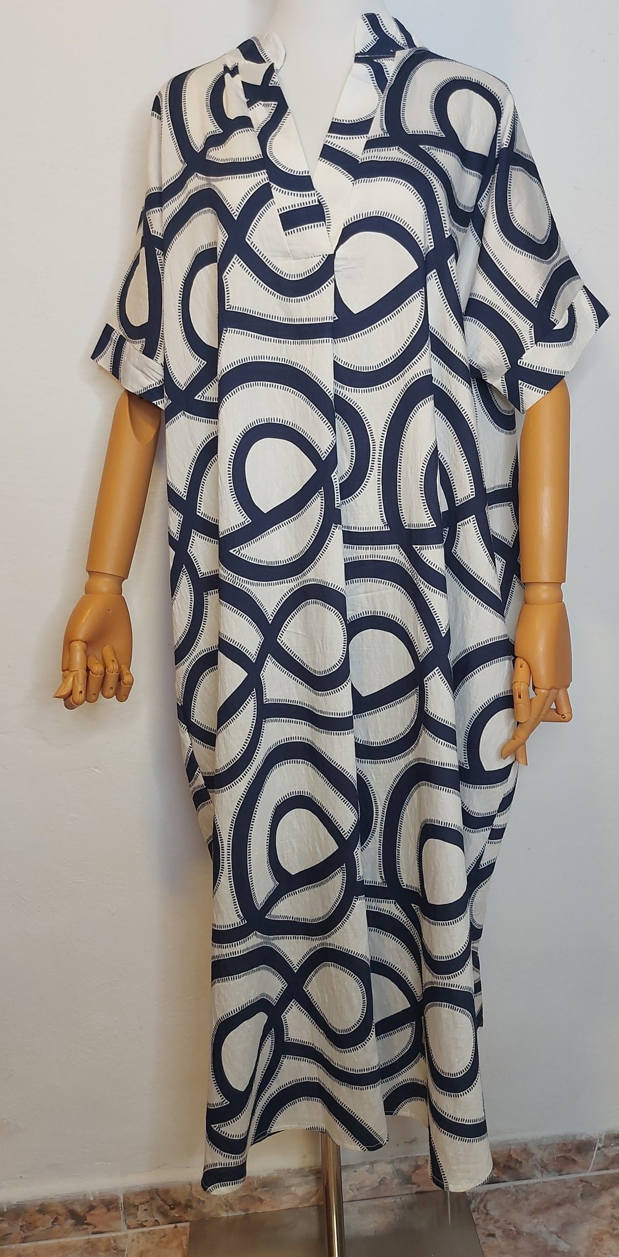 Vestido curvas azules