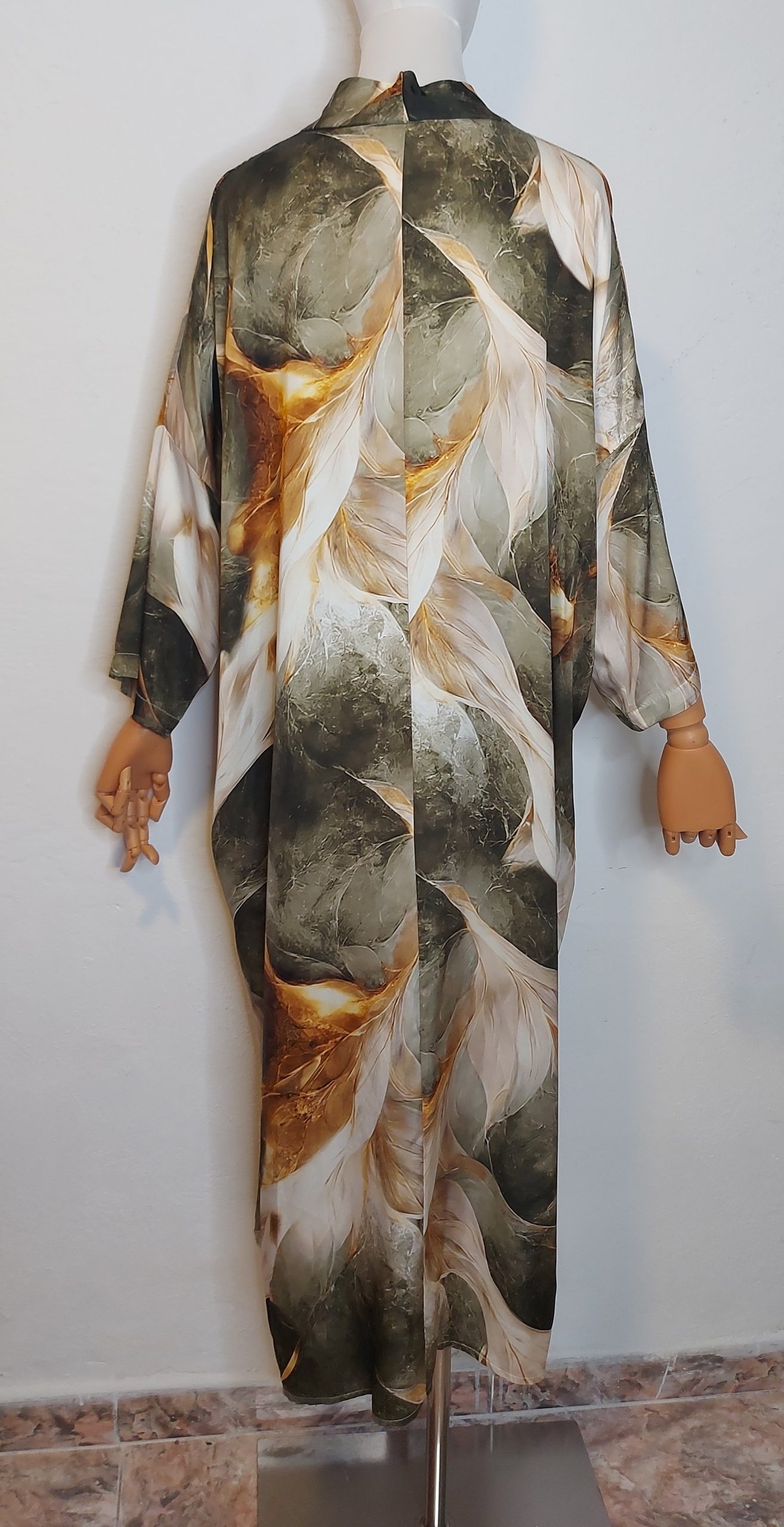 Vestido hojas verdes espalda